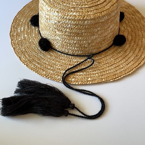 Straw hat - Picture 2 of 3